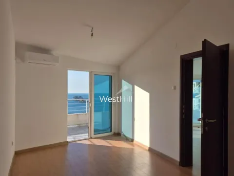 Prodaja, trosoban stan, 169m², Petrovac, Budva - image 24