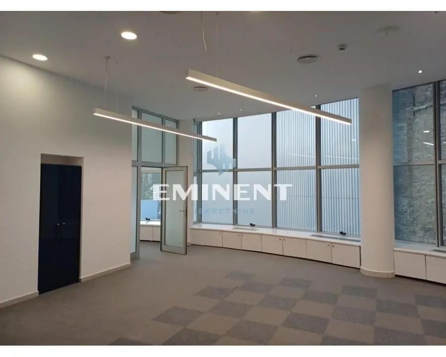Rent, office space, 200m², Savski Venac, Beograd
