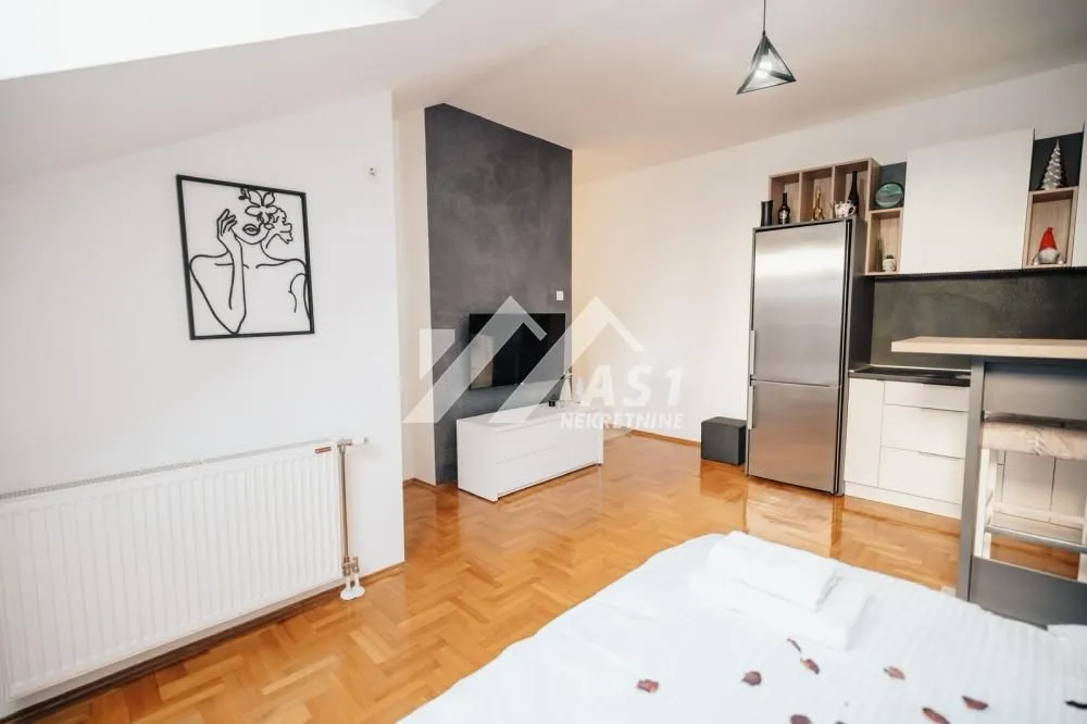 Izdavanje, jednosoban stan, 34m², Novi Sad Sve Podlokacije, Novi Sad