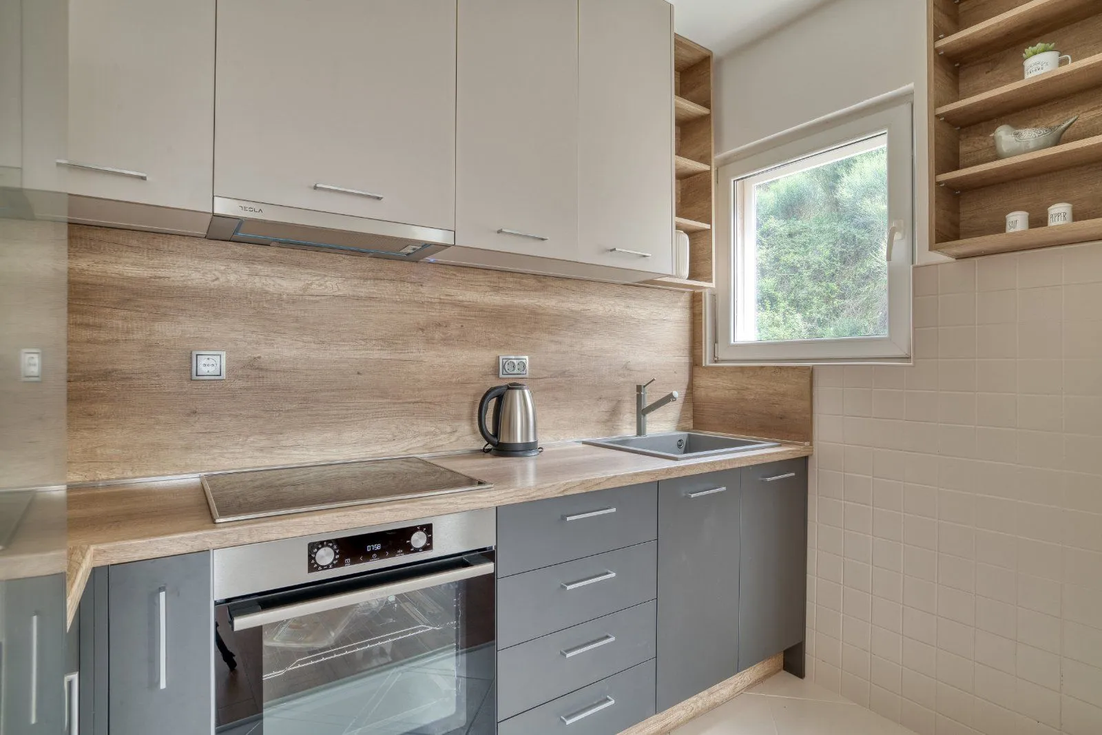 Rent, one bedroom apartment, 51m², Rafailovići, Budva