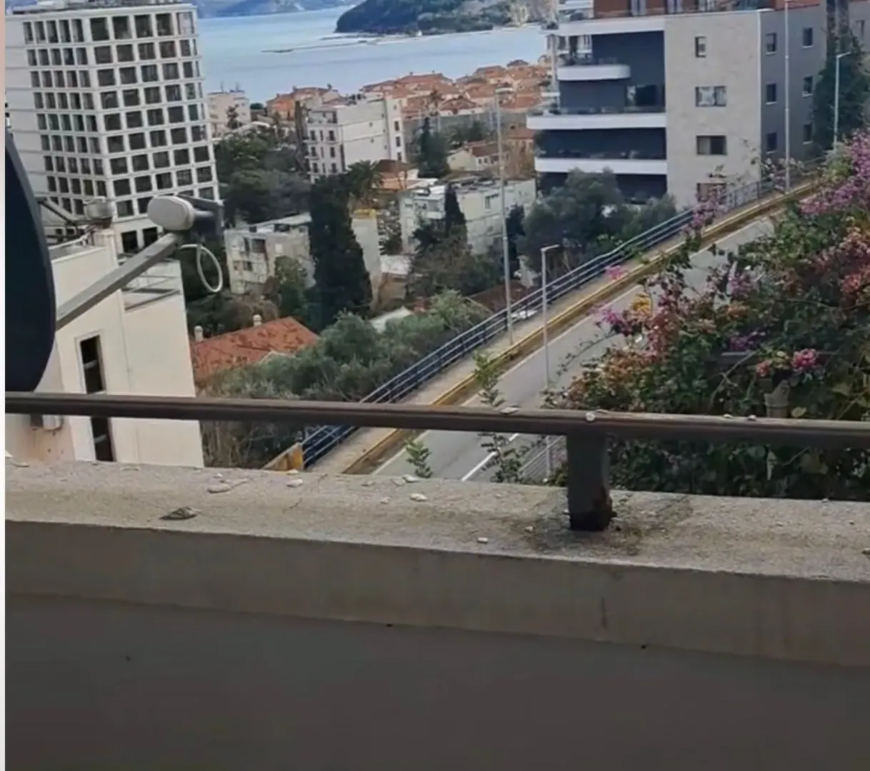 Rent, one bedroom apartment, 40m², Babin Do, Budva