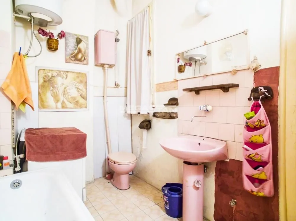 Sale, three bedroom apartment, 95m², Vračar Centar, Vračar Sve Podlokacije