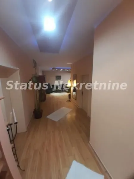 Prodaja, kuća, 171m², Petrovaradin, Novi Sad