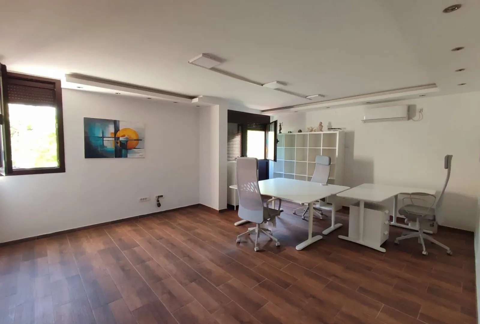 Rent, office space, 80m², Blok 5, Podgorica