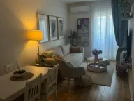 Izdavanje, dvosoban stan, 40m², Central Point, Podgorica - image 7