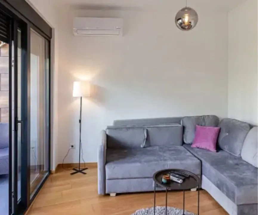 Prodaja, garsonjera, 28m², Bečići, Budva