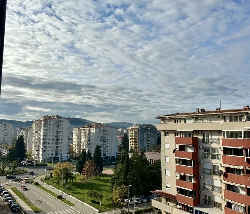 Prodaja, dvosoban stan, 47m², Bar, Crna Gora