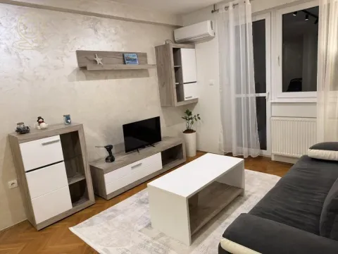 Izdavanje, jednosoban stan, 46m², Nova Detelinara, Novi Sad Sve Podlokacije - image 5
