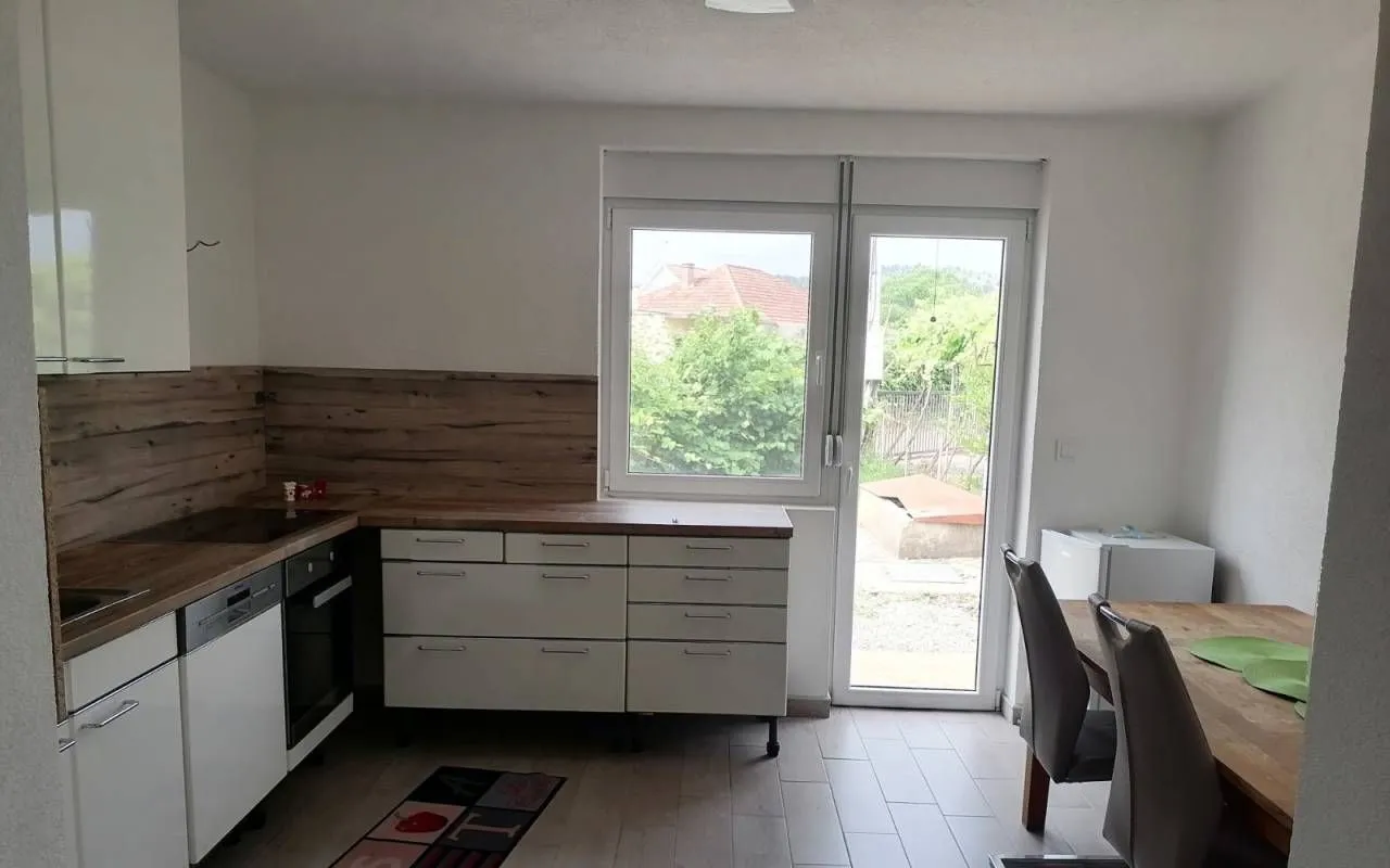 Rent, one bedroom apartment, 40m², Bjeliši, Bar