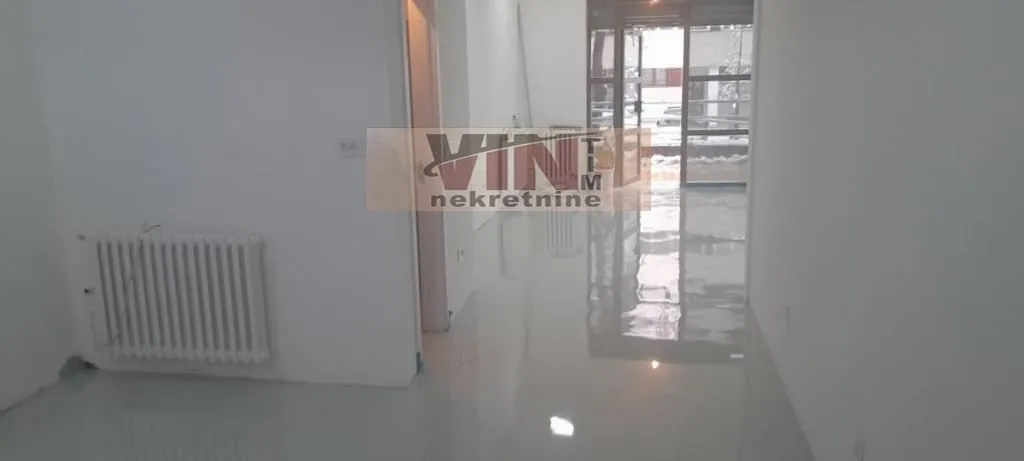 Izdavanje, poslovni prostor, 42m², Beograd, Srbija