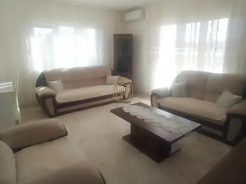 Rent, two bedroom apartment, 104m², Tološi, Podgorica - image 14