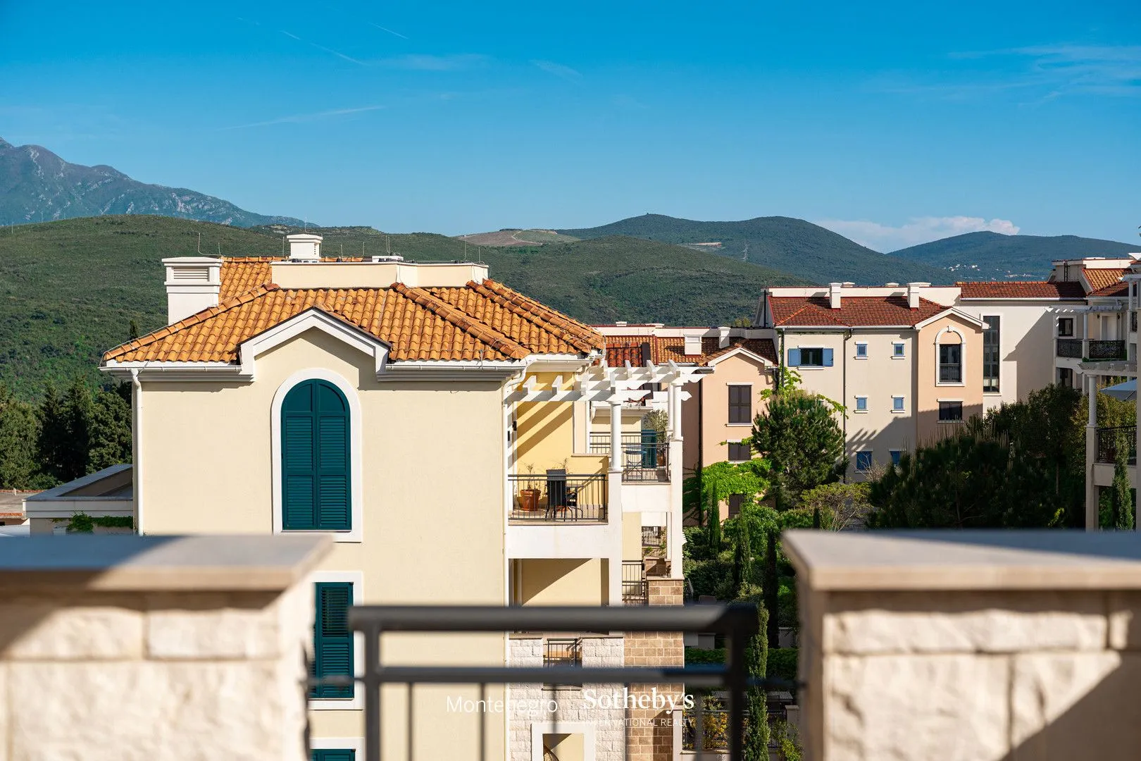 Prodaja, dvosoban stan, 79m², Kotor, Crna Gora