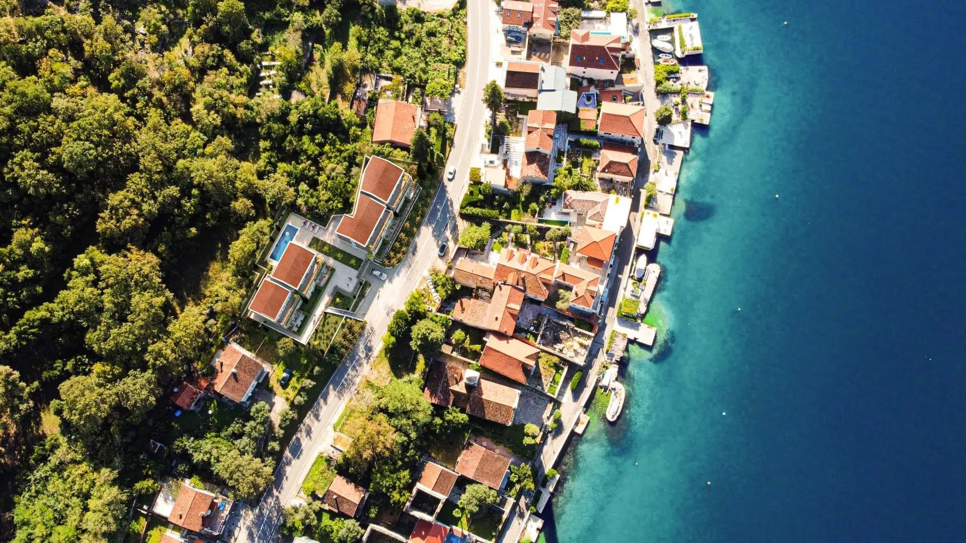 Prodaja, dvosoban stan, 55m², Ljuta, Kotor