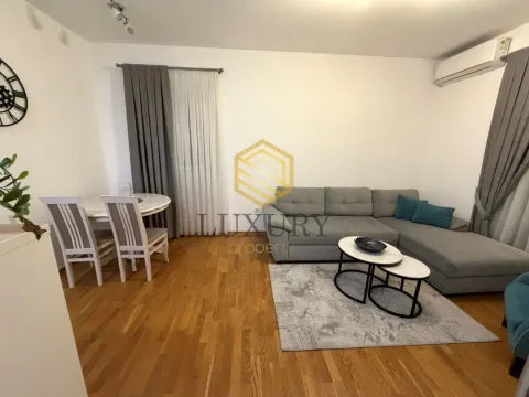 Izdavanje, dvosoban stan, 57m², Zabjelo, Podgorica - image 2