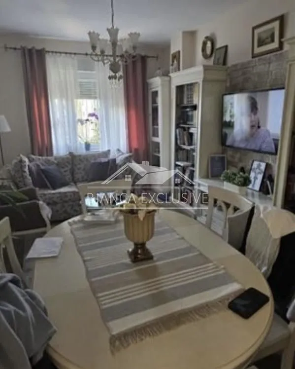 Sale, two bedroom apartment, 50m², Stari Grad, Beograd