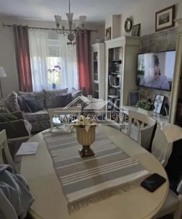 Prodaja, dvosoban stan, 50m², Stari Grad, Beograd