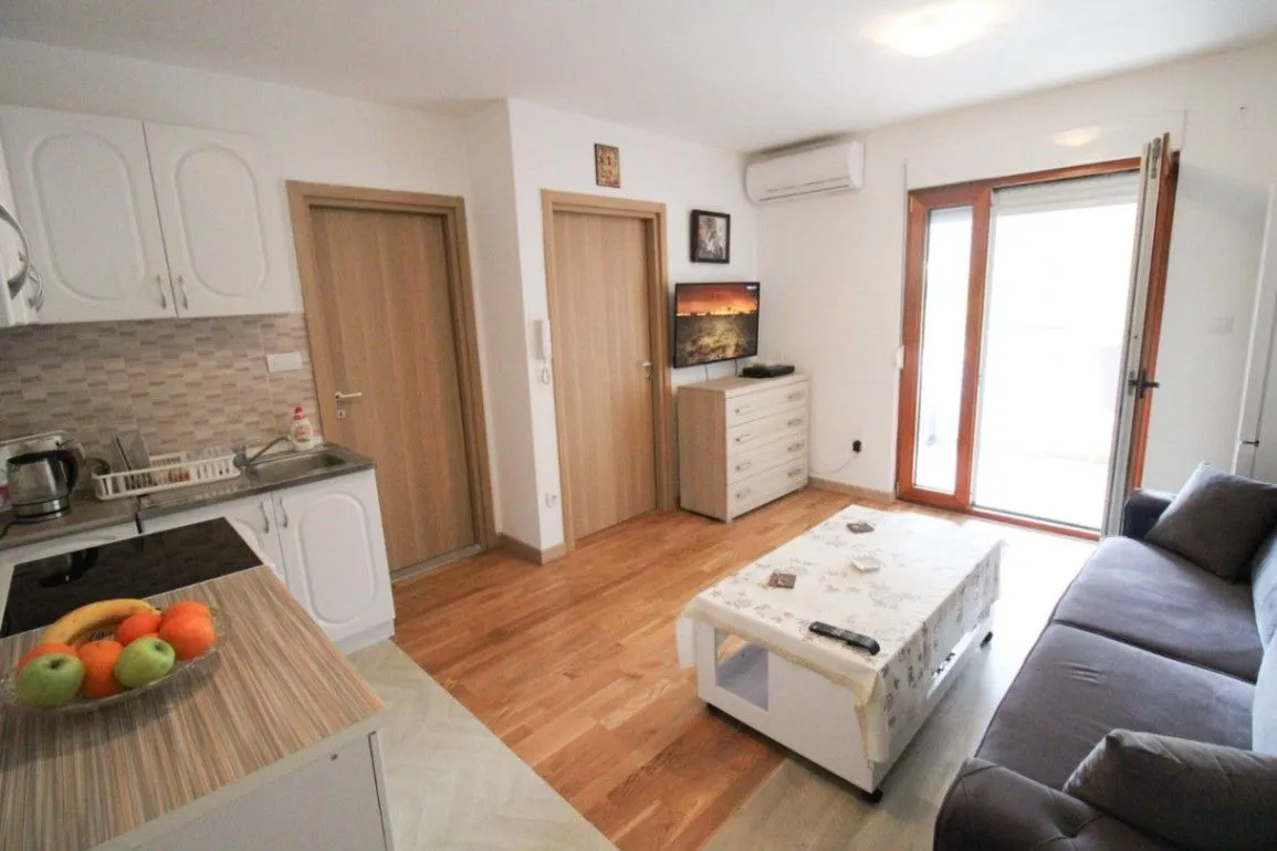 Sale, one bedroom apartment, 33m², Centar, Podgorica