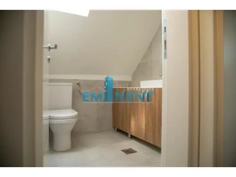 Sale, house, 260m², Čukarica, Beograd - image 11