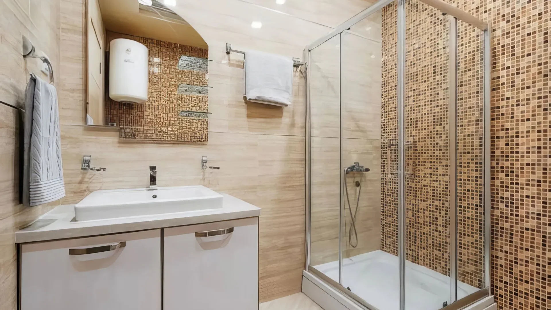 Prodaja, dvosoban stan, 120m², Centar, Budva