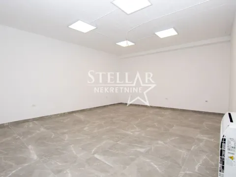 Izdavanje, poslovni prostor, 186m², Blok 9, Podgorica - image 9