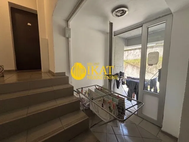 Prodaja, dvosoban stan, 45m², Lekino Brdo, Voždovac Sve Podlokacije