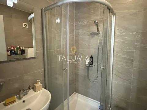 Izdavanje, jednosoban stan, 50m², City Kvart, Podgorica - image 6