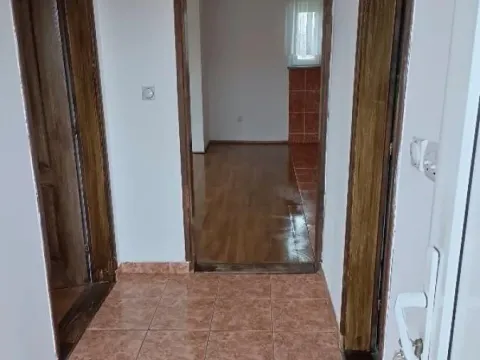 Prodaja, kuća, 151m², Borča 1, Borča Sve Podlokacije - image 4