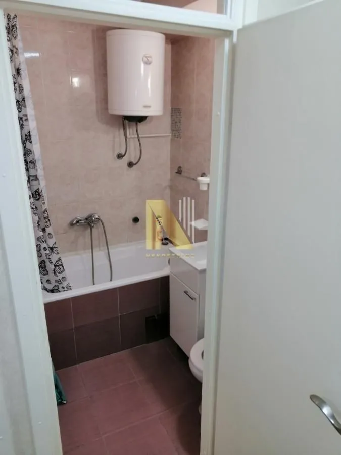 Izdavanje, jednosoban stan, 39m², Liman 2, Novi Sad Sve Podlokacije