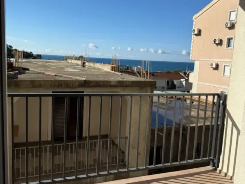 Sale, studio apartment, 55m², Petrovac, Budva - image 9