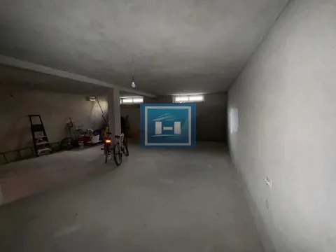 Prodaja, kuća, 350m², Centar, Jagodina - image 18