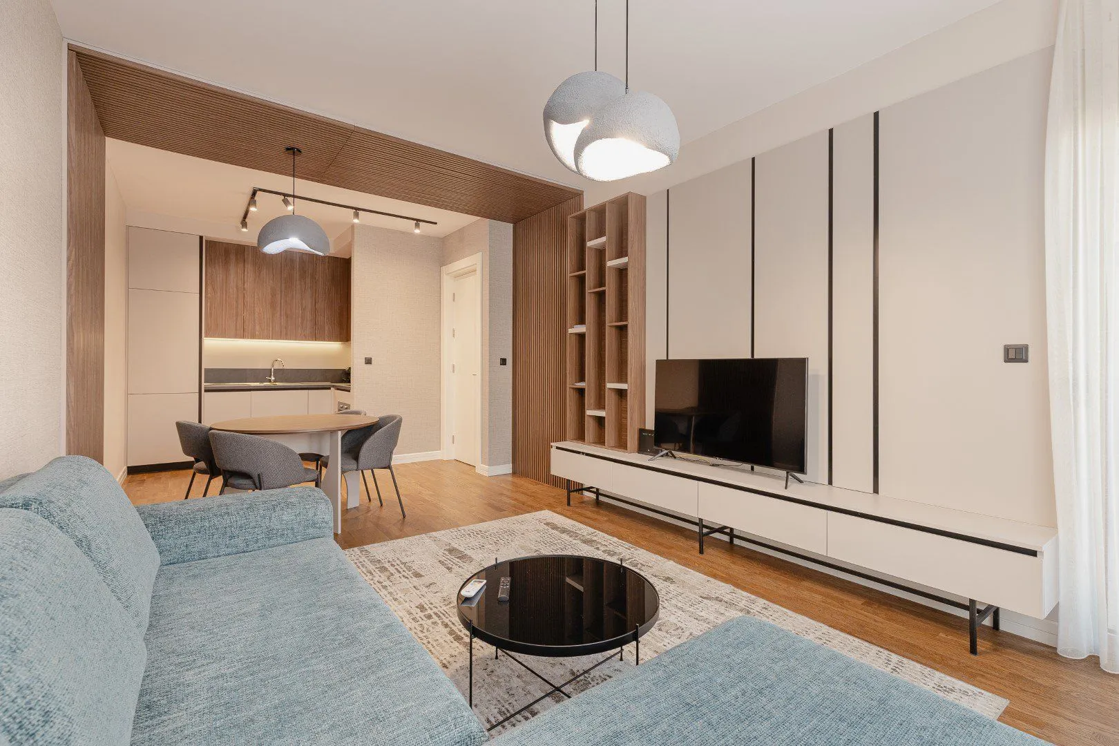 Prodaja, jednosoban stan, 46m², Tivat, Crna Gora