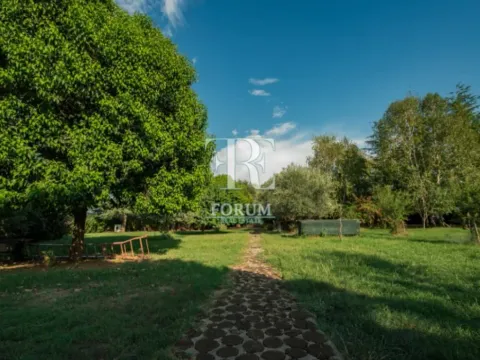 Prodaja, kuća, 215m², Podgorica, Crna Gora - image 13