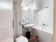 Izdavanje, četvorosoban stan, 117m², Vračar Sve Podlokacije, Beograd - image 19