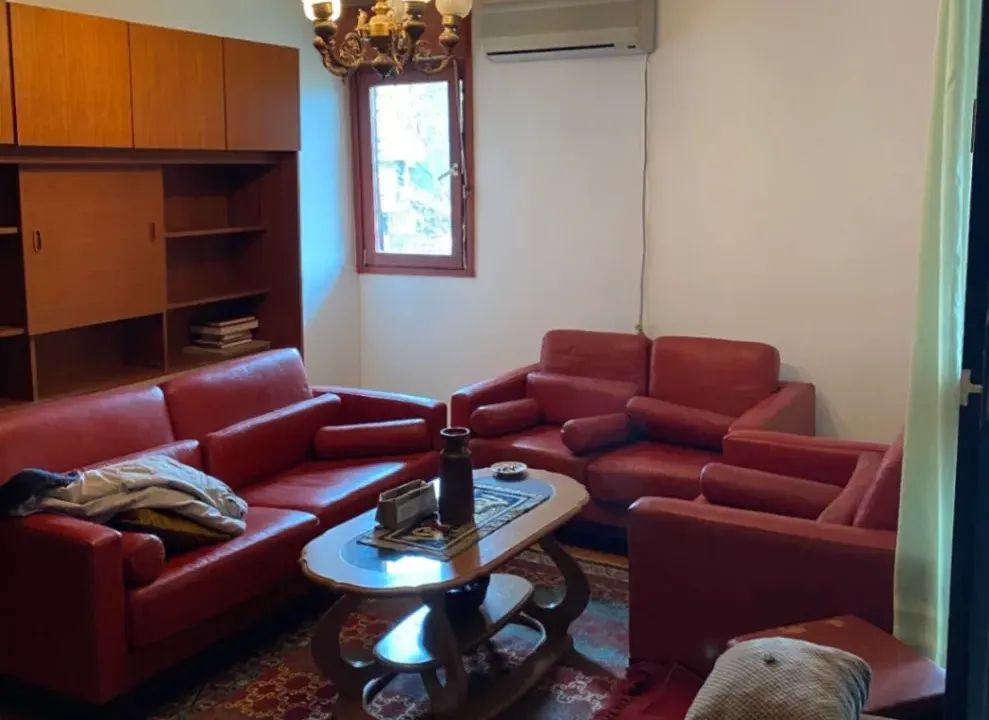 Izdavanje, trosoban stan, 95m², Blok 5, Podgorica