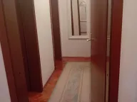 Izdavanje, trosoban stan, 74m², Bulevar, Niš - image 6