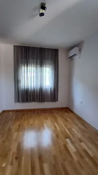 Sale, one bedroom apartment, 36m², Budva, Crna Gora - image 19