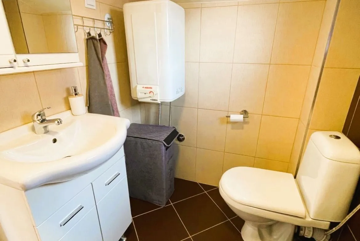 Prodaja, kuća, 145m², Utjeha, Bar