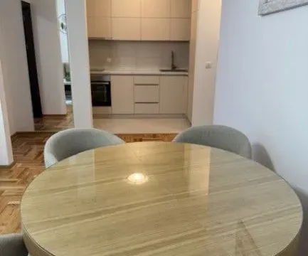 Izdavanje, jednosoban stan, 48m², Bečići, Budva - image 3