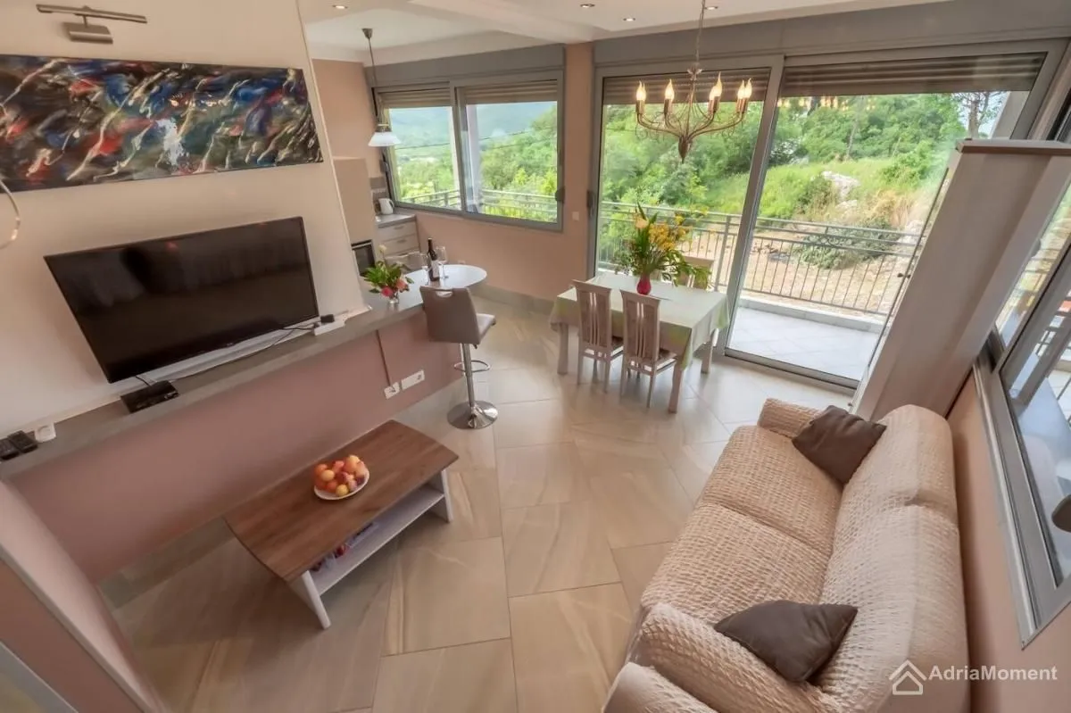 Sale, house, 274m², Buljarica, Budva