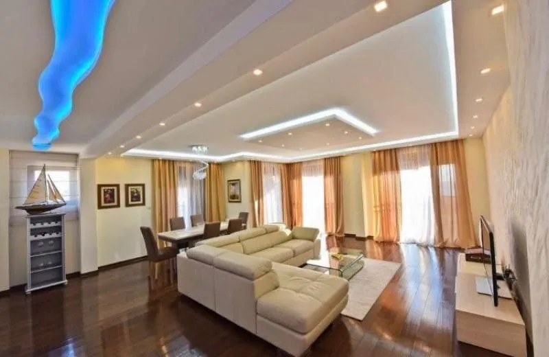 Prodaja, trosoban stan, 152m², Petrovac, Budva