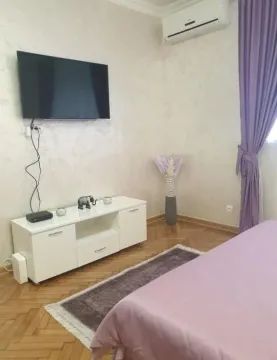 Sale, two bedroom apartment, 50m², Stari Grad, Beograd - image 2