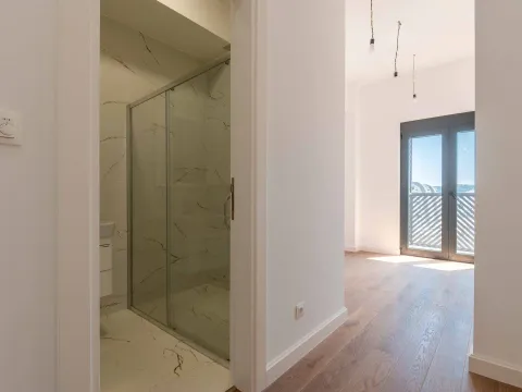 Prodaja, trosoban stan, 120m², Centar, Bar - image 18