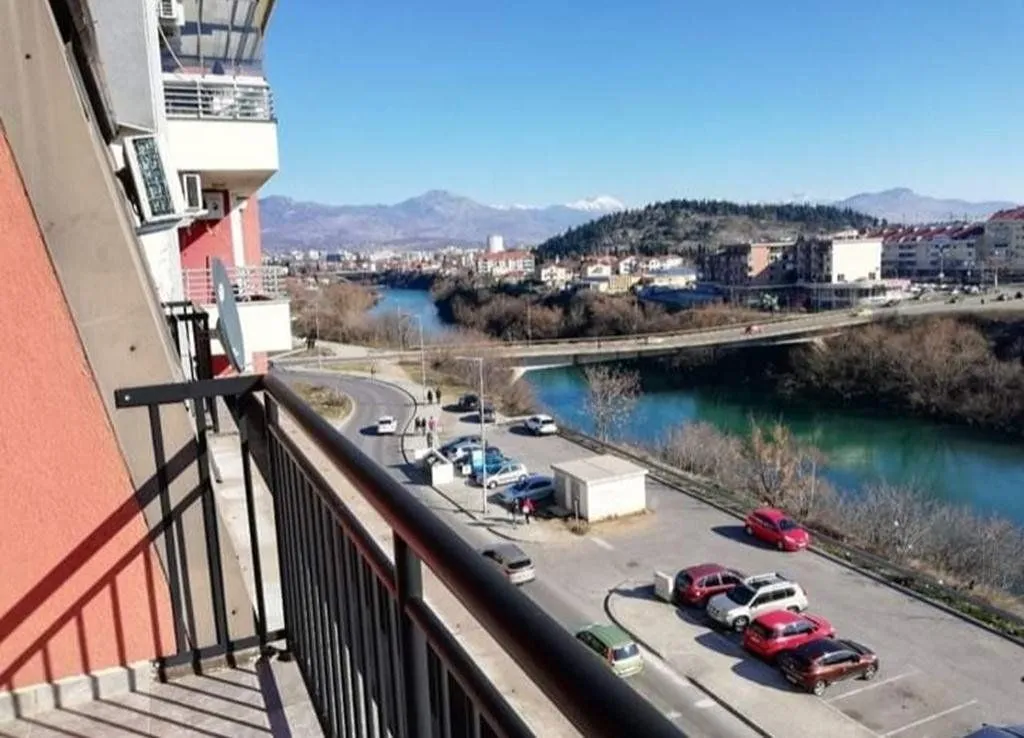 Rent, three bedroom apartment, 110m², Podgorica, Crna Gora