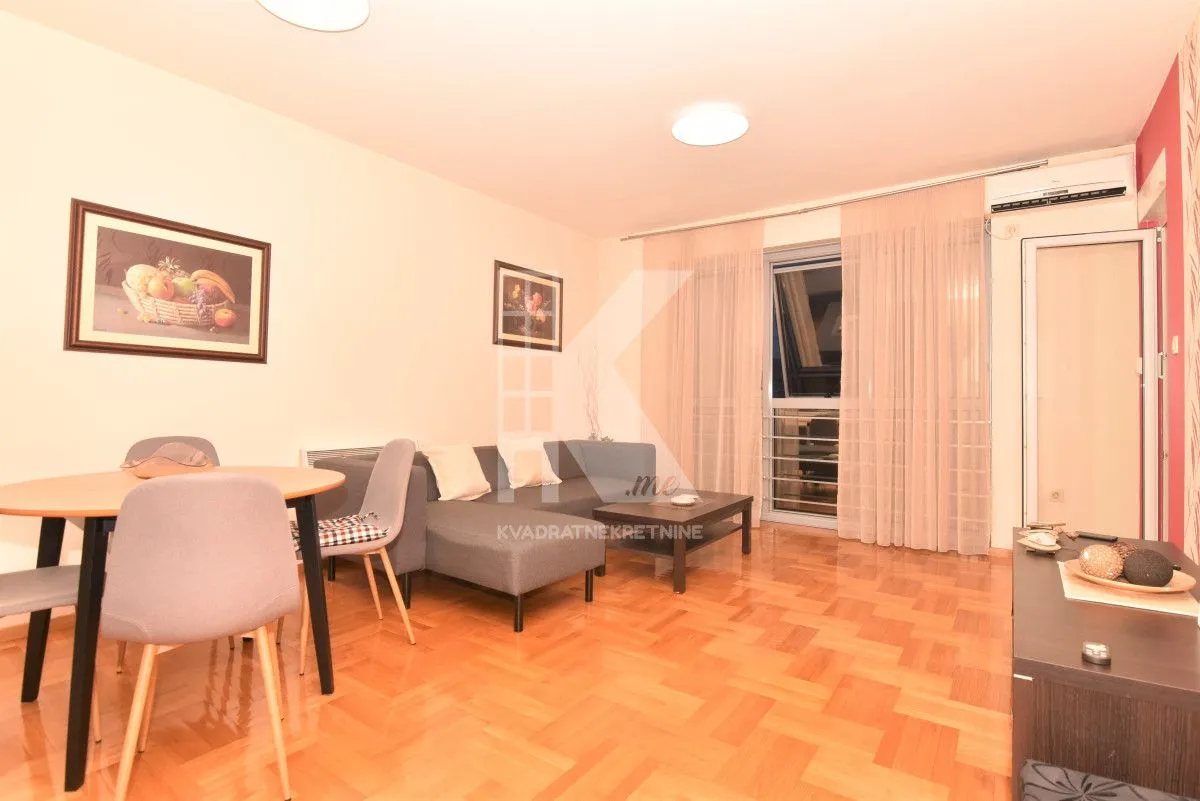 Izdavanje, trosoban stan, 84m², Zabjelo, Podgorica