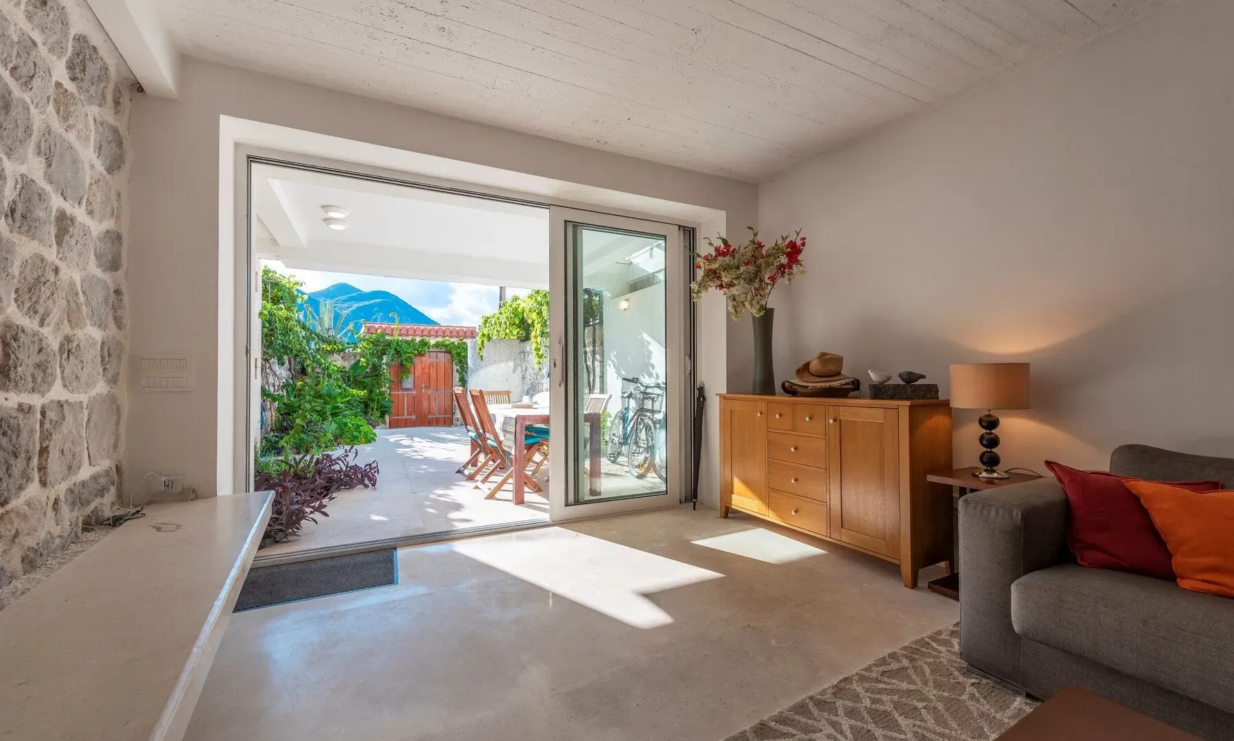Prodaja, kuća, 232m², Kotor, Crna Gora