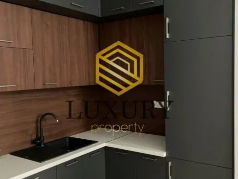 Izdavanje, dvosoban stan, 70m², Master Kvart, Podgorica