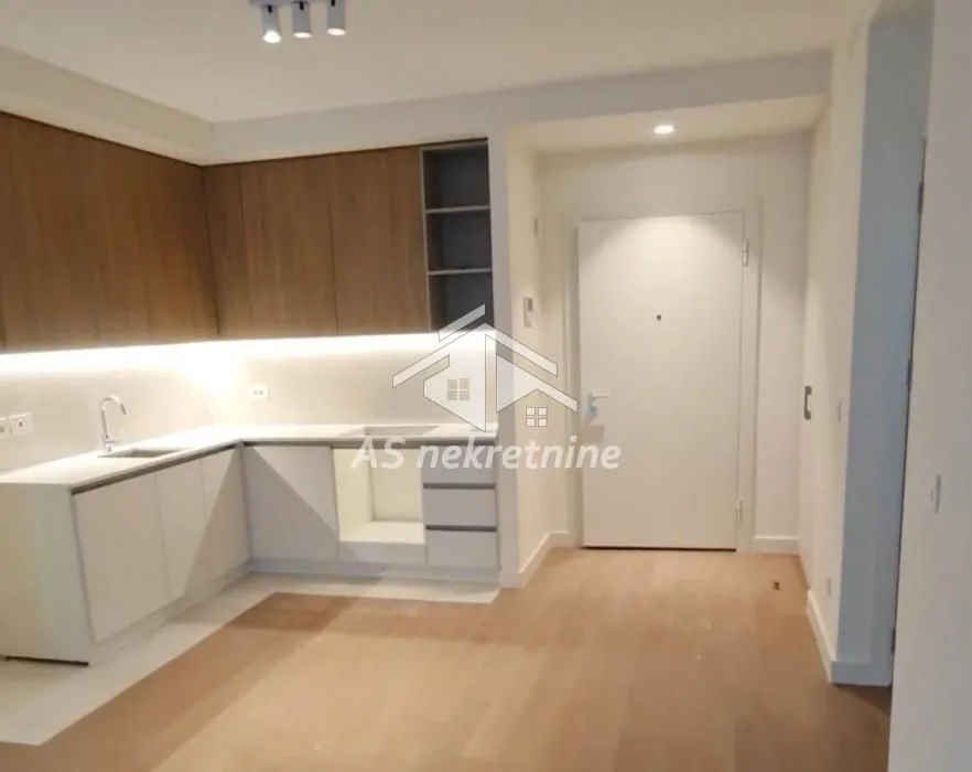 Izdavanje, dvosoban stan, 59m², Savski Venac, Beograd