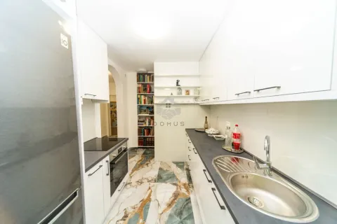 Rent, three bedroom apartment, 100m², Preko Morače, Podgorica - image 5