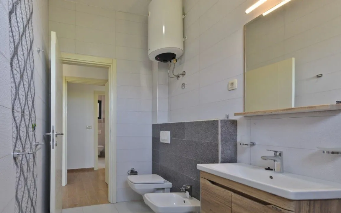 Sale, two bedroom apartment, 81m², Bečići, Budva