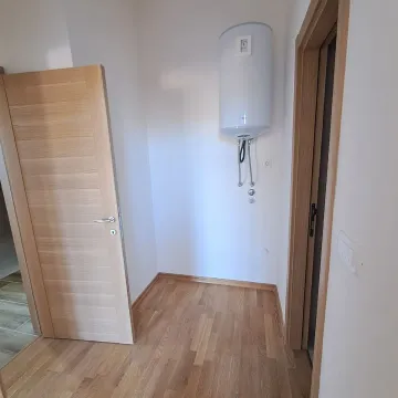 Prodaja, dvosoban stan, 57m², Stari Aerodrom, Podgorica - image 11